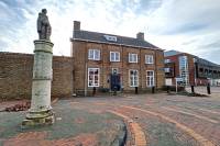 Woning Sint Eligiusplein 18 Oostburg