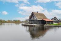 Woning Waterstaete 214 OSSENZIJL