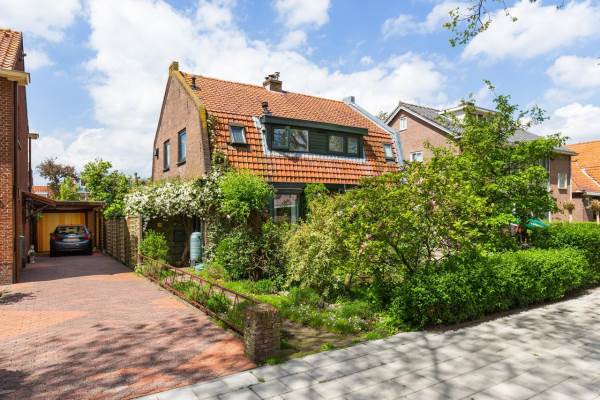 Woning IJweg 97 Zwanenburg