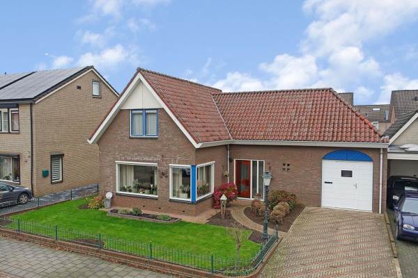 Woning Aalscholver 56 Rijssen