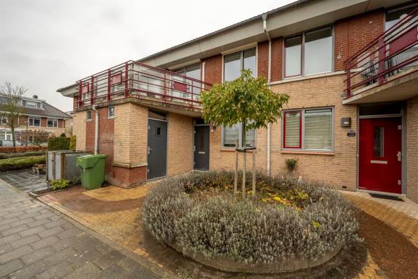 Woning Lindehof 144 's-Gravendeel