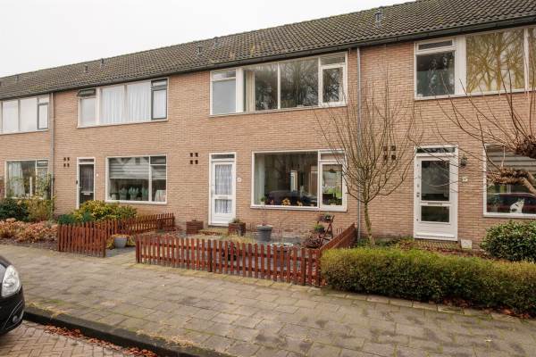 Woning Bûkenhage 4 Lippenhuizen
