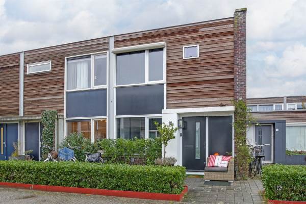 Woning Zennehof 10 Amsterdam