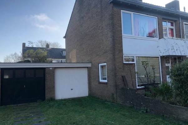 Garage Van de Veldelaan 19 Alkmaar