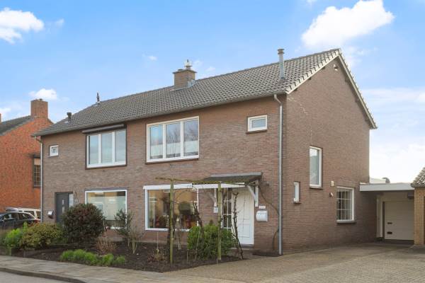 Woning Reinald van Gelrestraat 17 Nieuwstadt