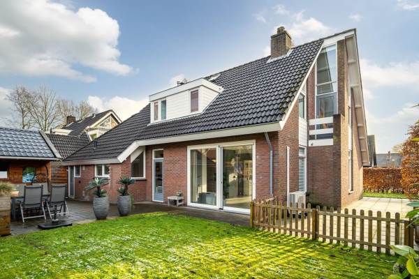 Woning Van Haersmasingel 76 Oentsjerk