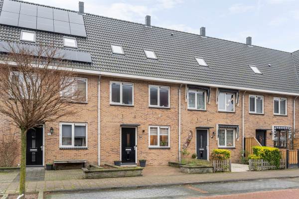 Woning Buitendijkweide 30 Hellevoetsluis