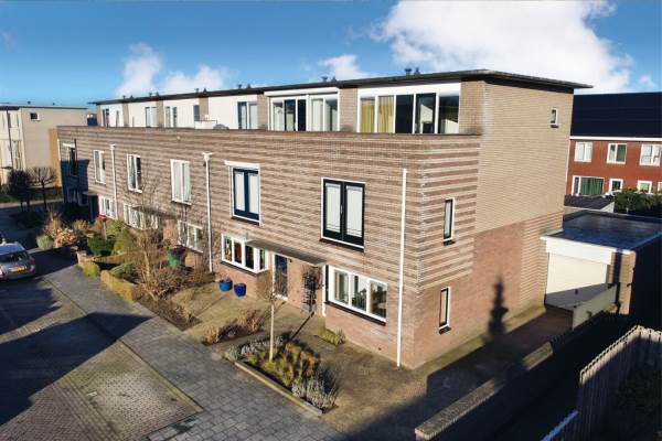 Woning van Schendelstraat 16 Oud-Beijerland