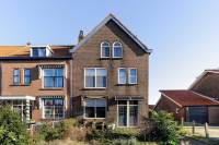 Woning Burgemeester van Esstraat 148 Pernis Rotterdam