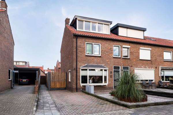 Woning Piet Heinstraat 12 Bunschoten-Spakenburg