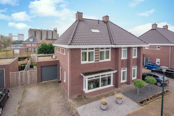 Woning Dominicus van Ophovenstraat 50 Veghel