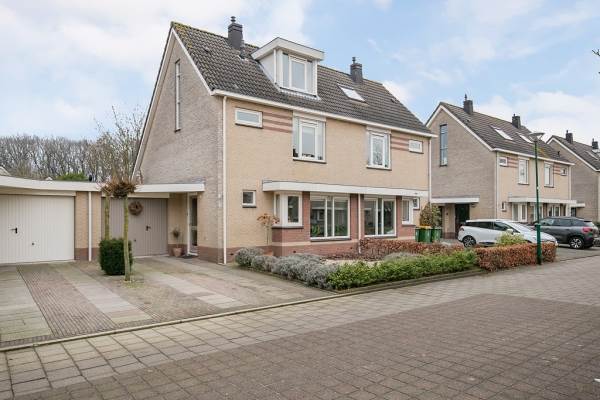 Woning Sterremos 12 Veenendaal