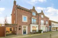 Woning Burgemeester van Houtlaan 8 Helmond