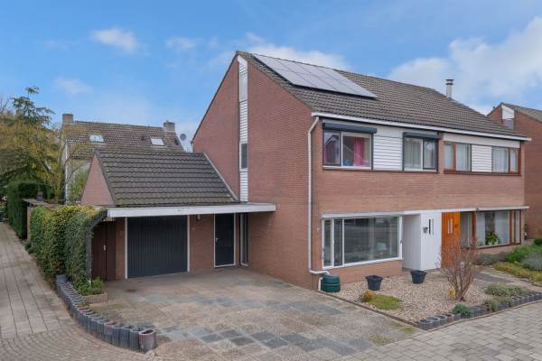 Woning Borg Ewsum 50 Almelo