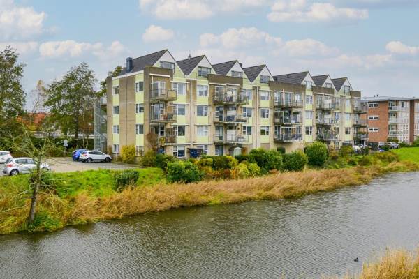 Woning Mientekade 79 Halfweg