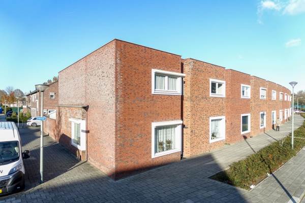 Woning Pastoor Adamsstraat 23 Roermond