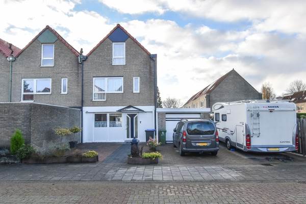 Woning Karveel 5336 LELYSTAD