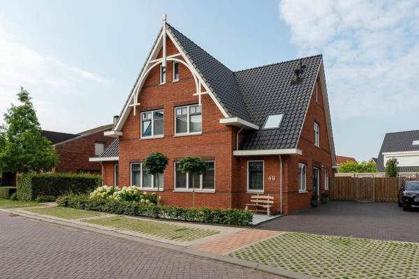 Woning Perzikengaarde 49 HENDRIK-IDO-AMBACHT