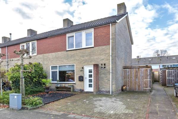 Woning Ikeloane 27 HARKEMA