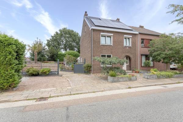 Woning Steenweg 1 URMOND