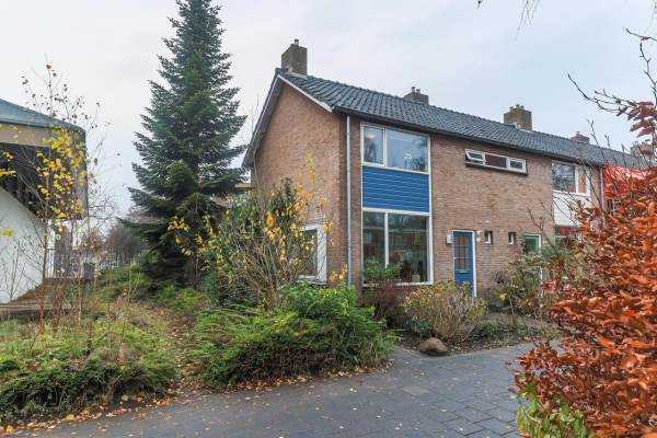 Woning Van Iddekingeweg 142 GRONINGEN