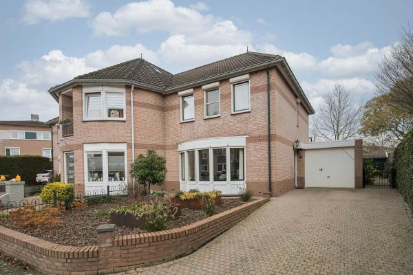 Woning Meidoornlaan 64 TEGELEN