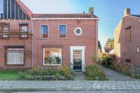 Woning Burgemeester Geirnaerdtstraat 11 SINT JANSTEEN