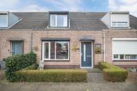 Woning Burg. I. van Houtestraat 22 OOSTBURG