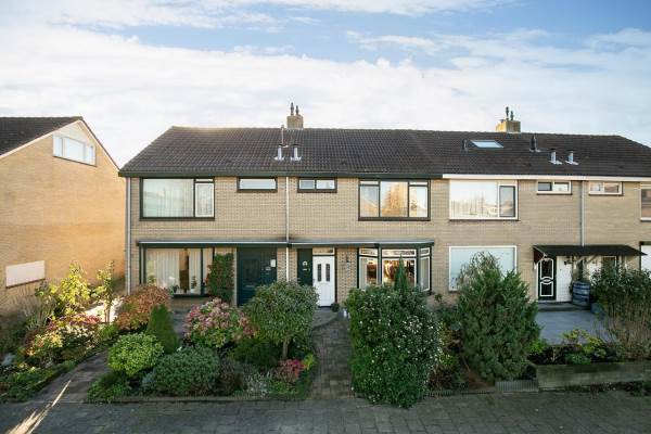 Woning Titanstraat 6 Spijkenisse