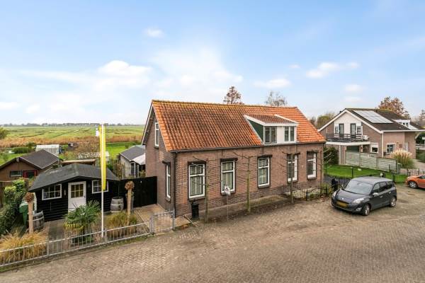Woning Buiteneinde 19 STRIJEN