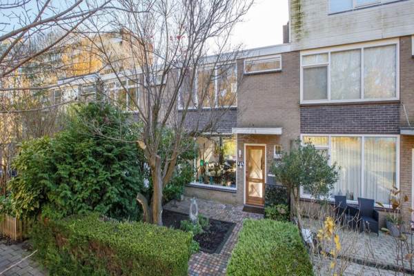 Woning Paardebloemweg 17 Zaandam