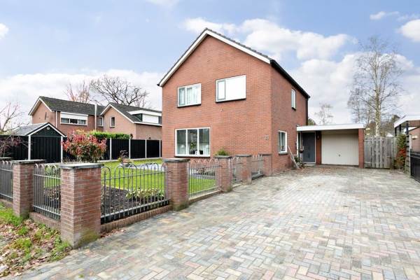 Woning Van Echtenskanaal Nz 33 KLAZIENAVEEN