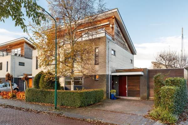 Woning Donkerelaan 15 MAARSSEN
