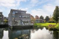 Woning Vijverhof 8 HENDRIK-IDO-AMBACHT