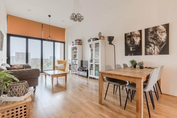 Woning Erich Salomonstraat 184 Amsterdam