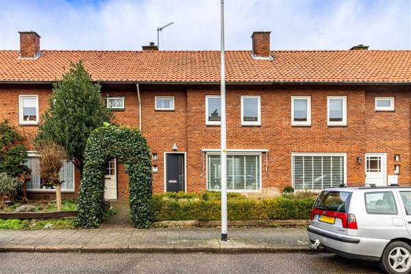 Woning Rembrandtlaan 11 Almelo