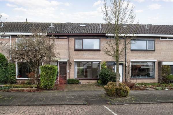 Woning Gijsbrecht van Nijenrodestraat 129 Breukelen