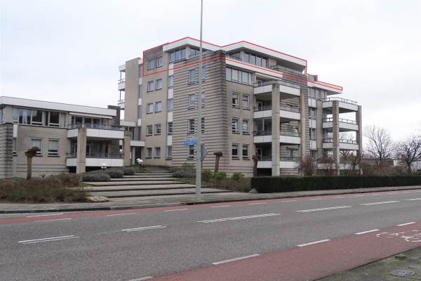 Woning Johannes XXIII-singel 135 Heerlen