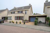 Woning Magneetveld 25 Almere