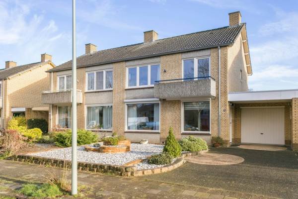 Woning Kasteel Exaetenstraat 15 Roermond