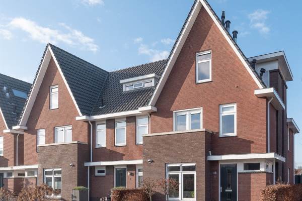 Woning Van Houtenlaan 18 Barneveld
