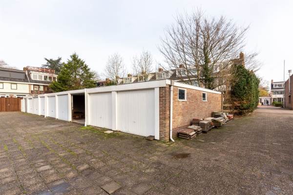 Garage Dennenlaan 161U1 Zwanenburg