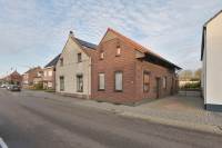 Woning Dorpstraat 77 Buchten