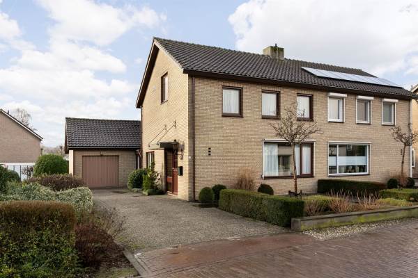 Woning Ringkade 11 Beneden-Leeuwen