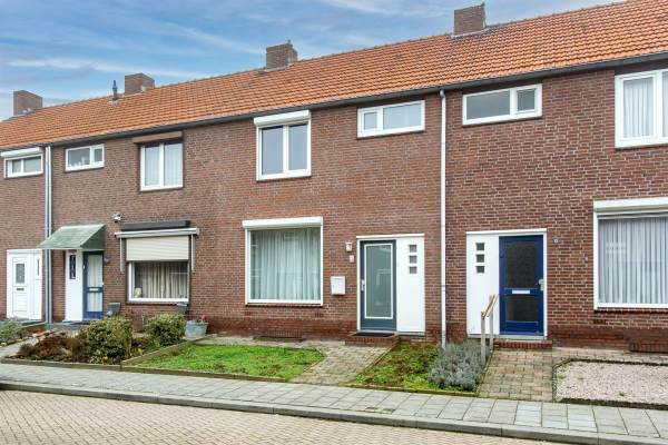 Woning Deken Rhoenstraat 13 Roermond