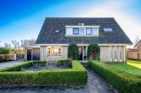 Woning Julianalaan 21 Midlum