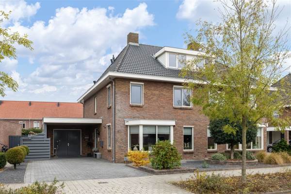 Woning Kanaaldijk-noord 67 Lemelerveld