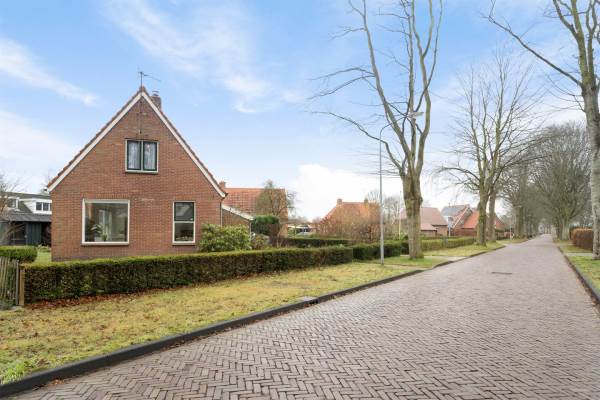 Woning Zuiderstraat 1 Grolloo
