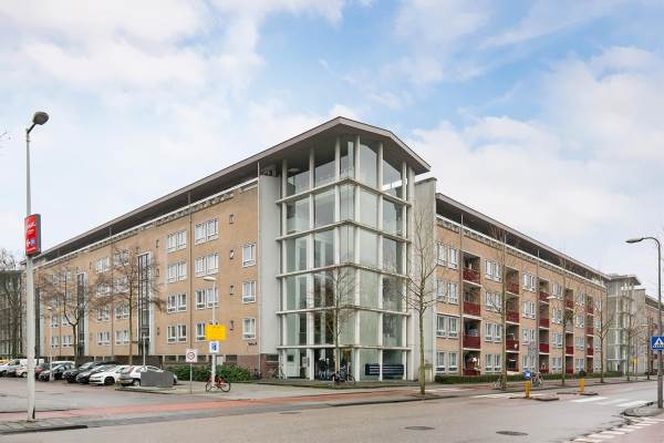 Woning Sam van Houtenstraat 275-d AMSTERDAM