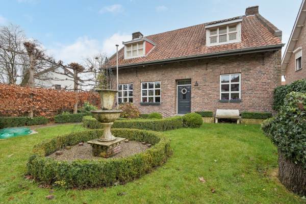 Woning Kerkstraat 20 Born